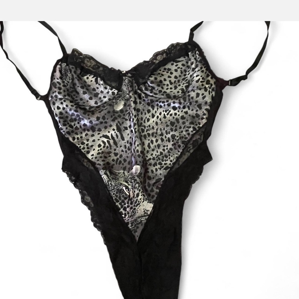 Elegant Black Lace Lingerie Bodysuit NWOT - Picture 2 of 6